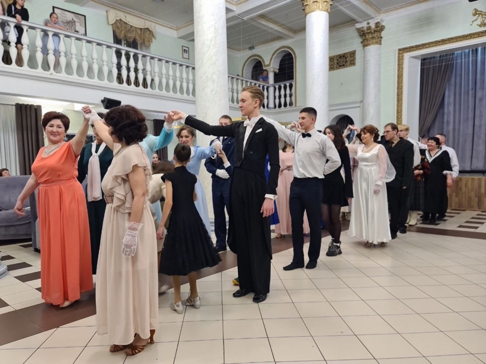 Череда добрых встреч