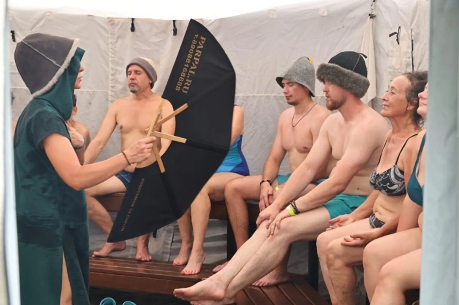 На фестивале «На Рахате» обсудили экономику туризма