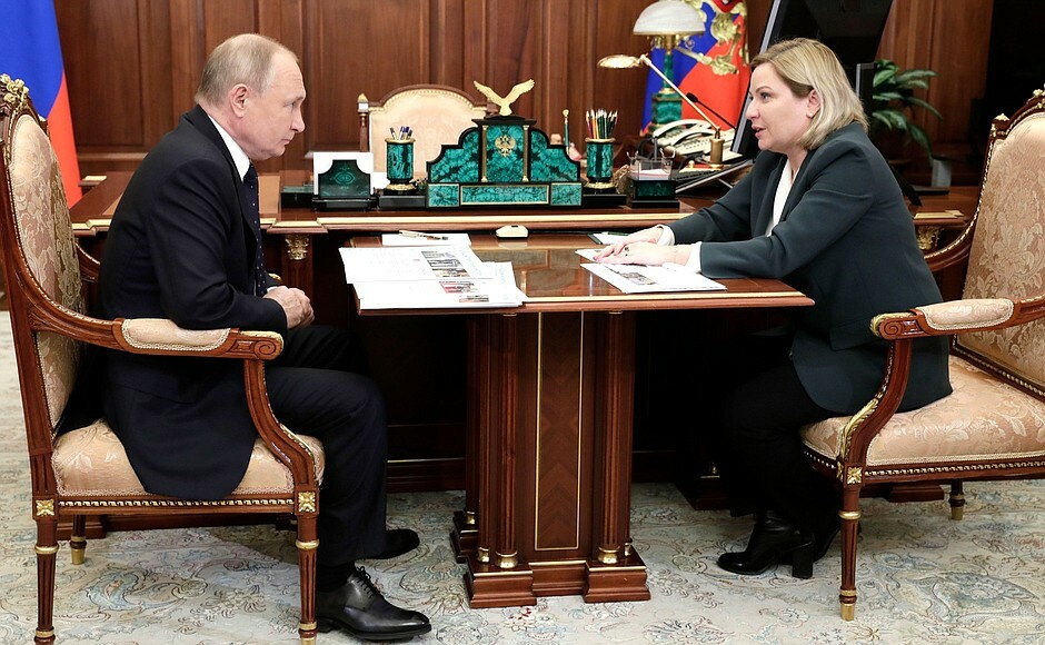 Владимир Путин встретился с Министром культуры Ольгой Любимовой