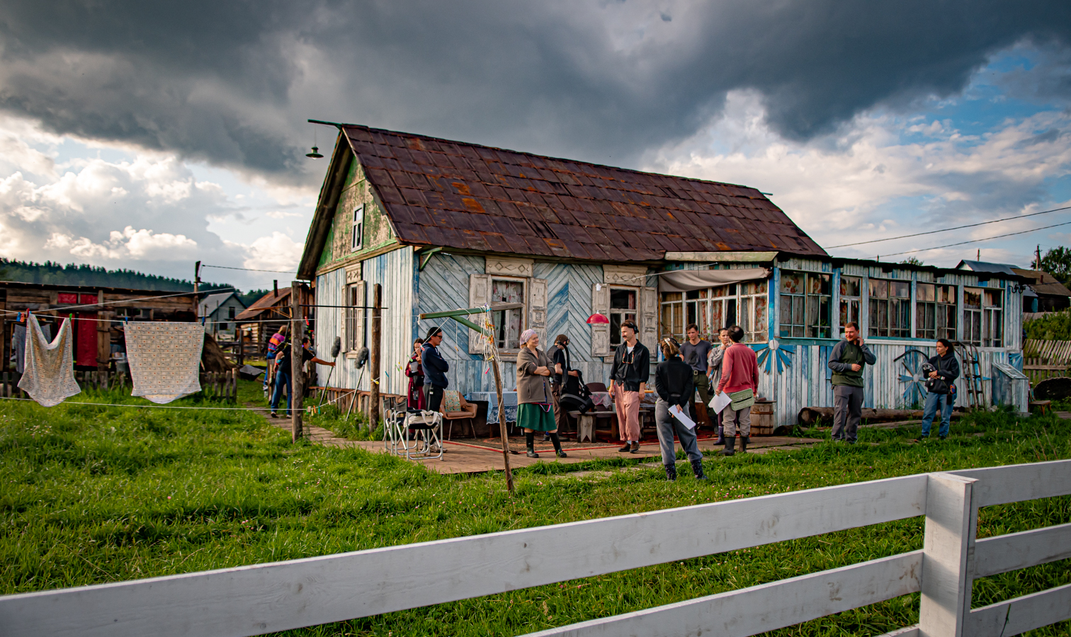 Из всех искусств важнейшим является кино?