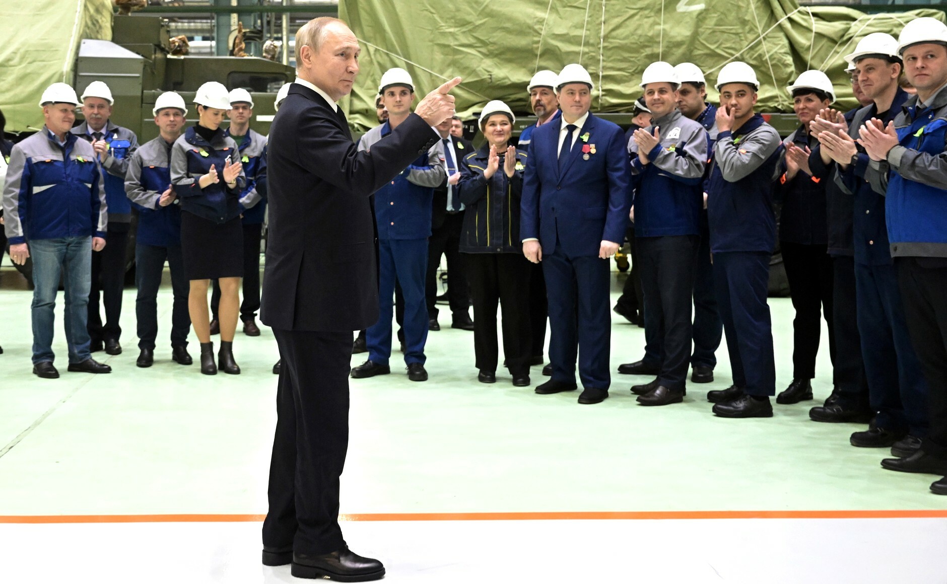 Владимир Путин посетил Обуховский завод