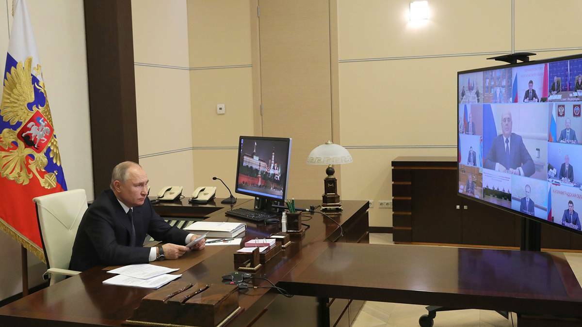 Владимир Путин провёл совещание с членами Правительства Российской Федерации