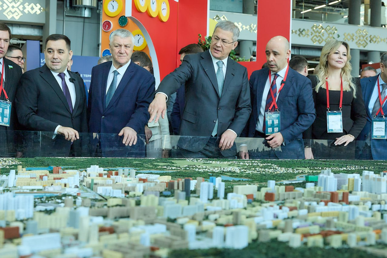 Резидент Межвузовского кампуса участвует в форуме "УралСтройИндустрия"