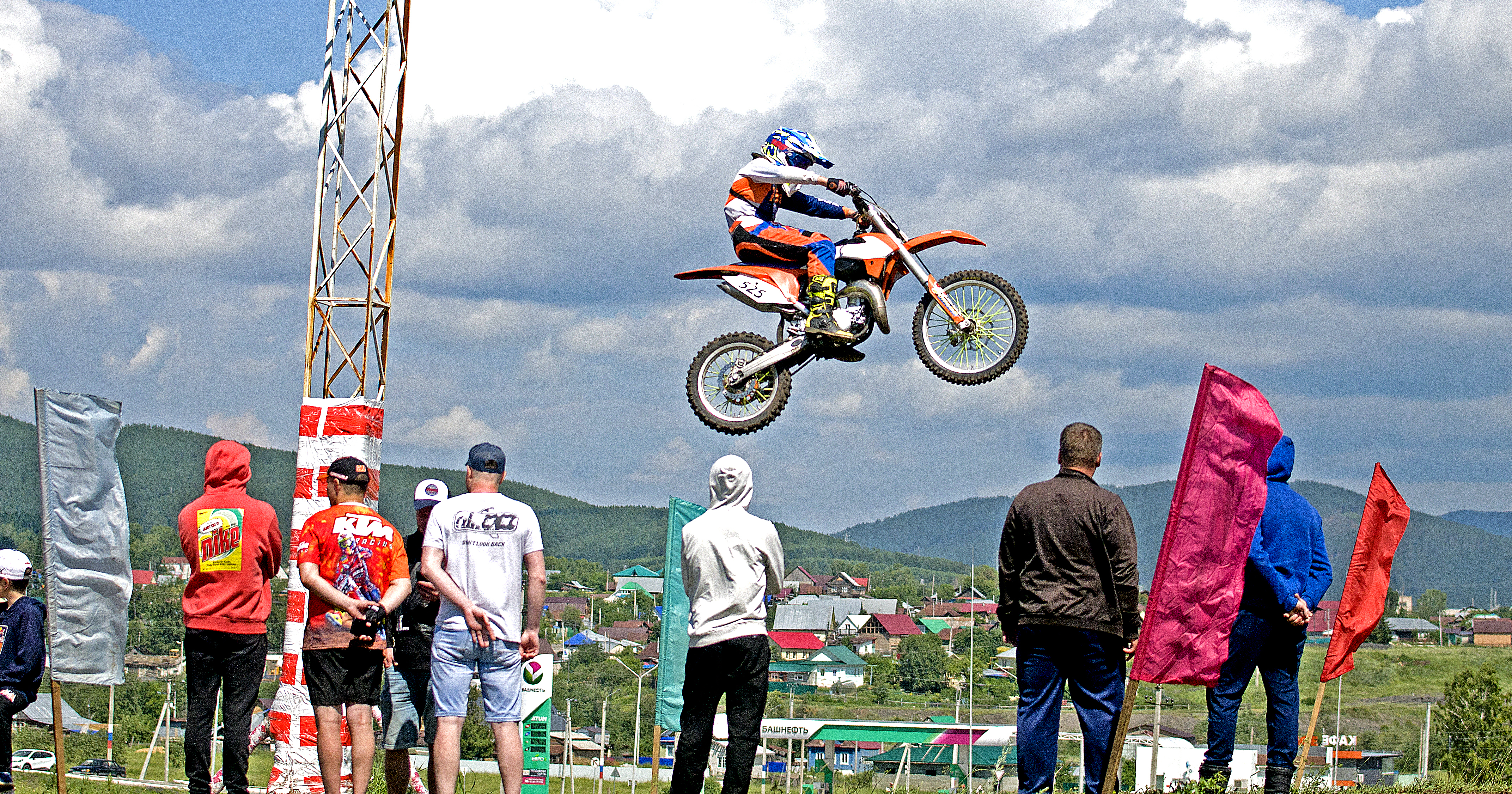 В Белорецке состоялся II этап открытого Кубка Башкирии по мотогонкам, посвящённый Дню города