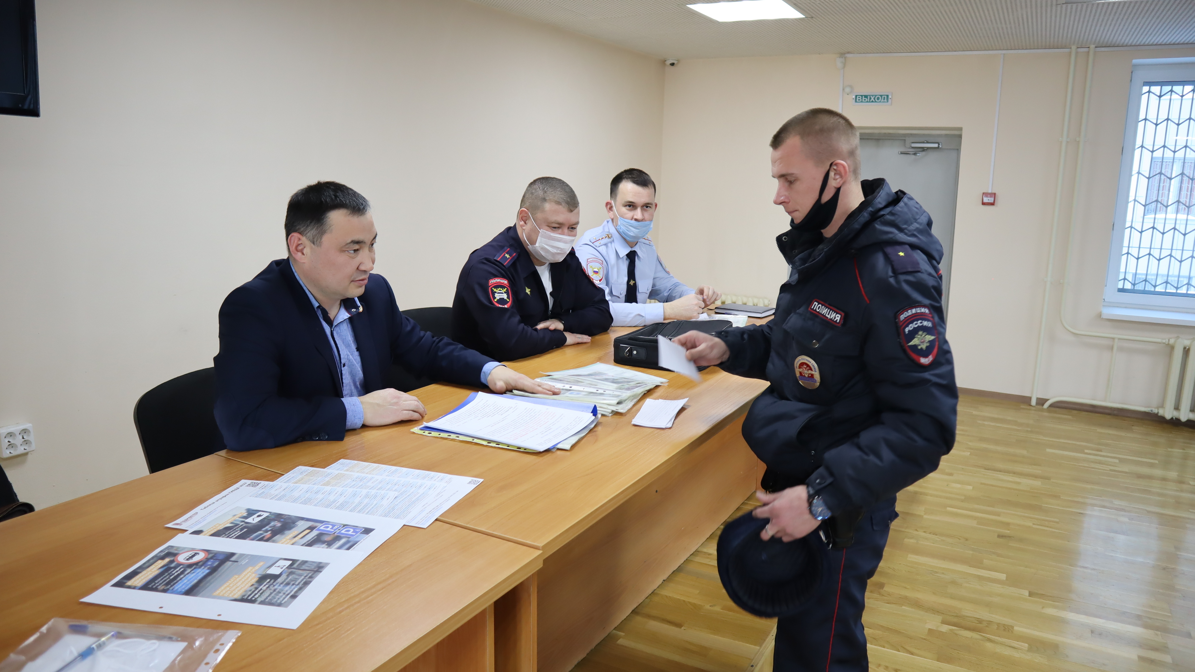 В Белорецке полицейских проверили на знание Правил дорожного движения