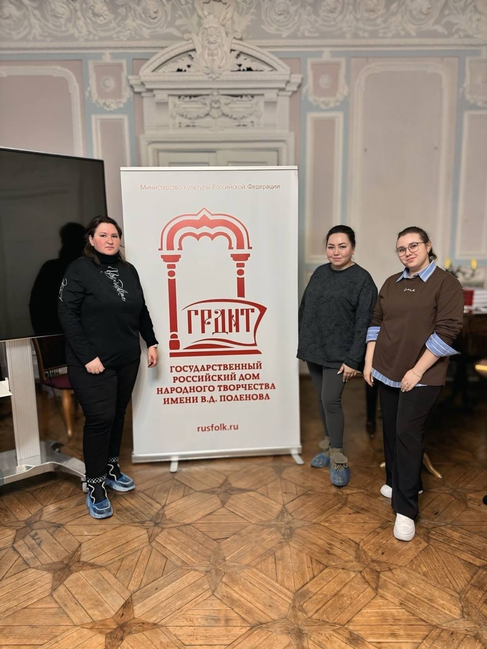 Чтобы дети увлекались фольклором