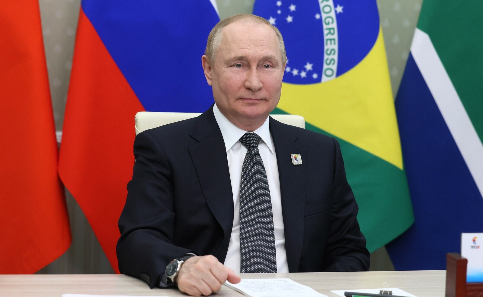 Владимир Путин в режиме видеоконференции принял участие в XIV саммите БРИКС