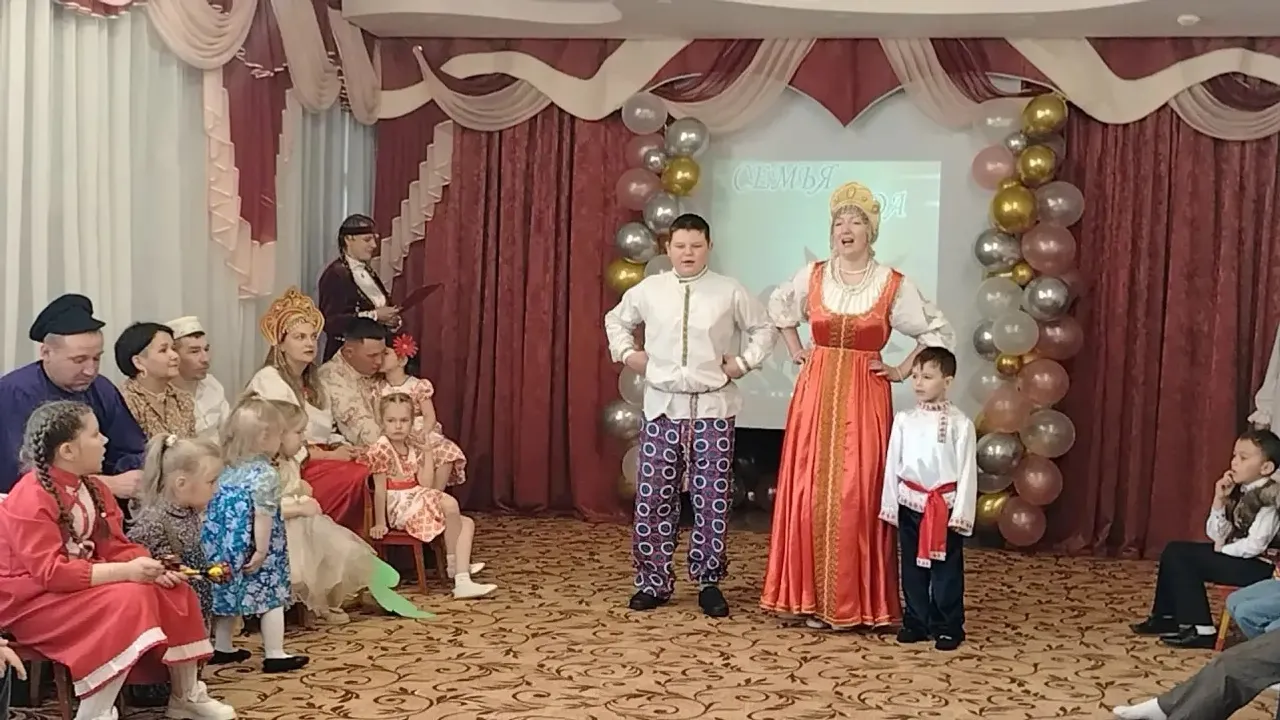 Фото из архива детского сада Семья Дьяченко