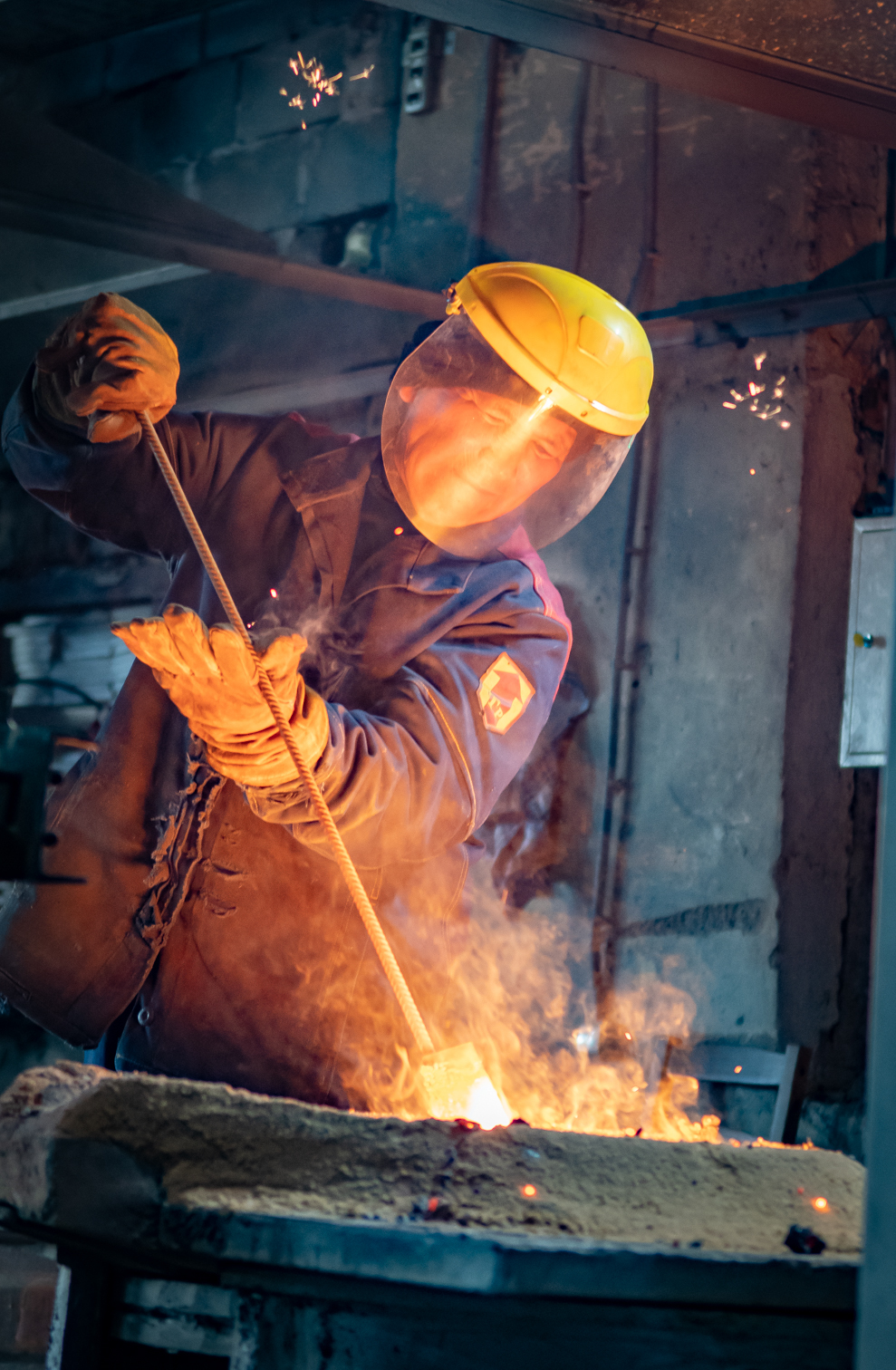 Про литейщиков, печи и завод