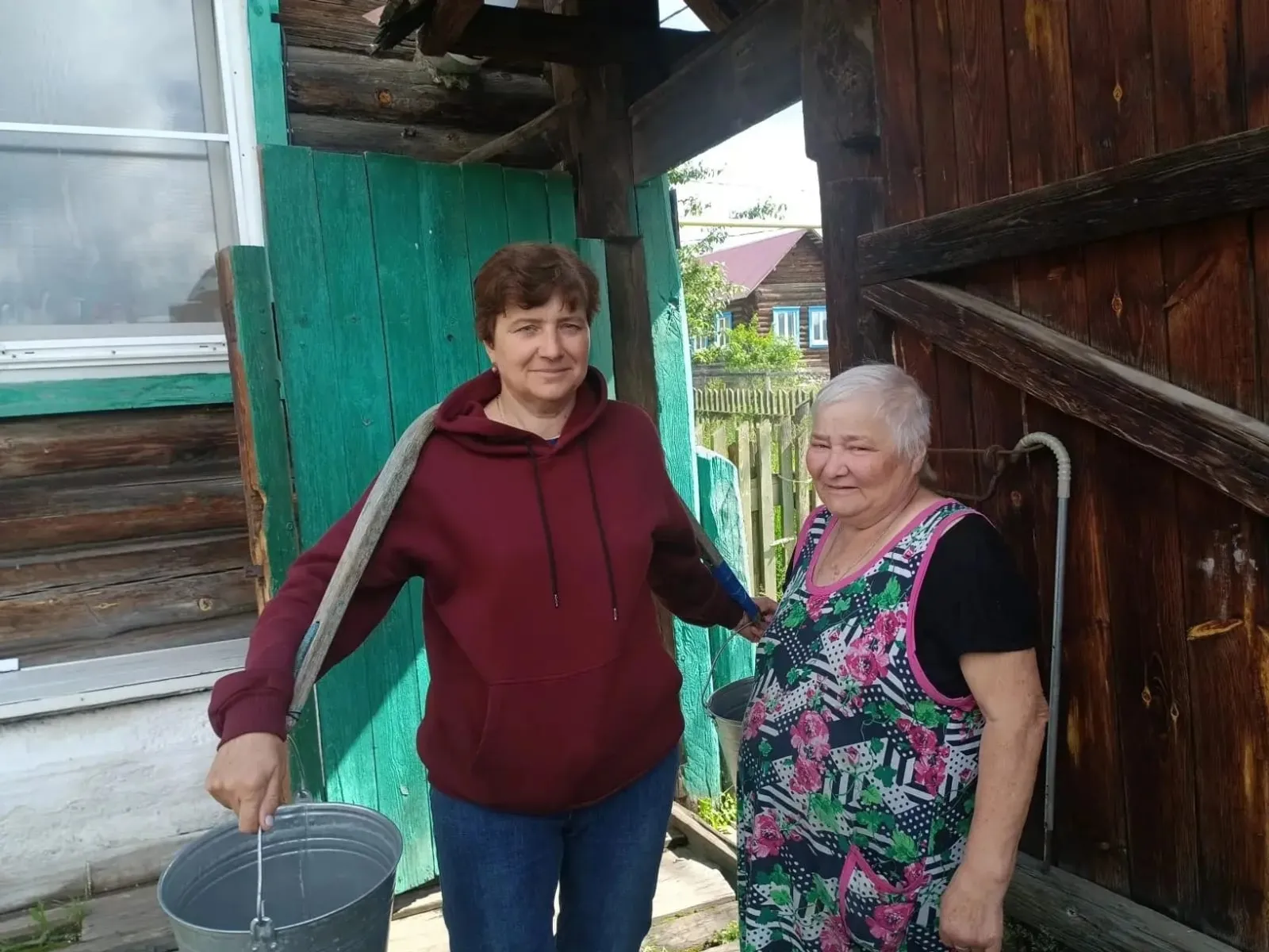 Выслушают,  помогут, поддержат
