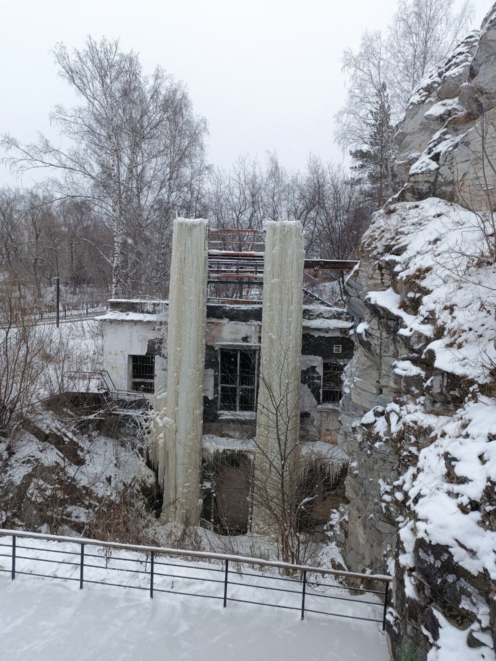 Нельзя терять историю