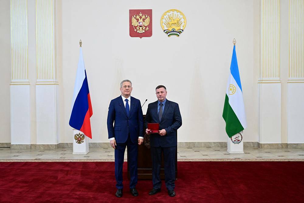 Заслуженные металлурги комбината