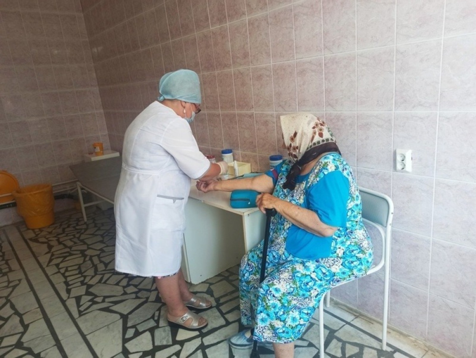 В Башкирии пожилые сельчане могут воспользоваться бесплатным проездом до больницы и обратно