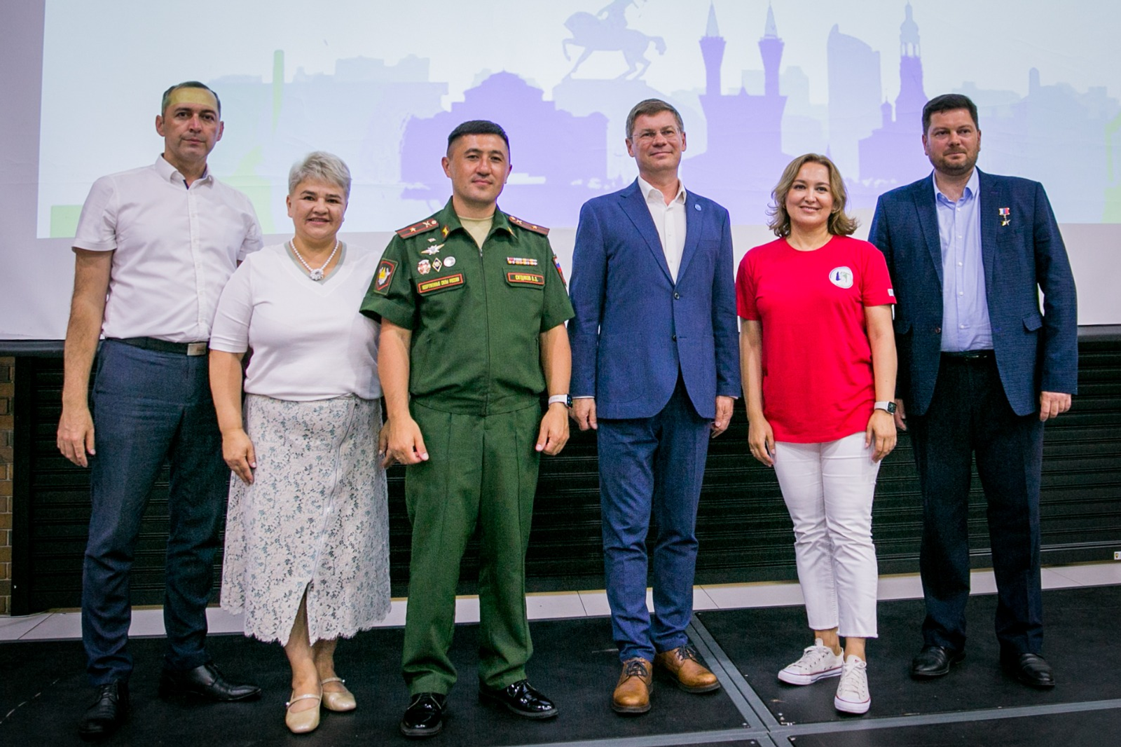 В едином строю