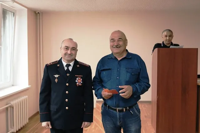 После праздника - субботник