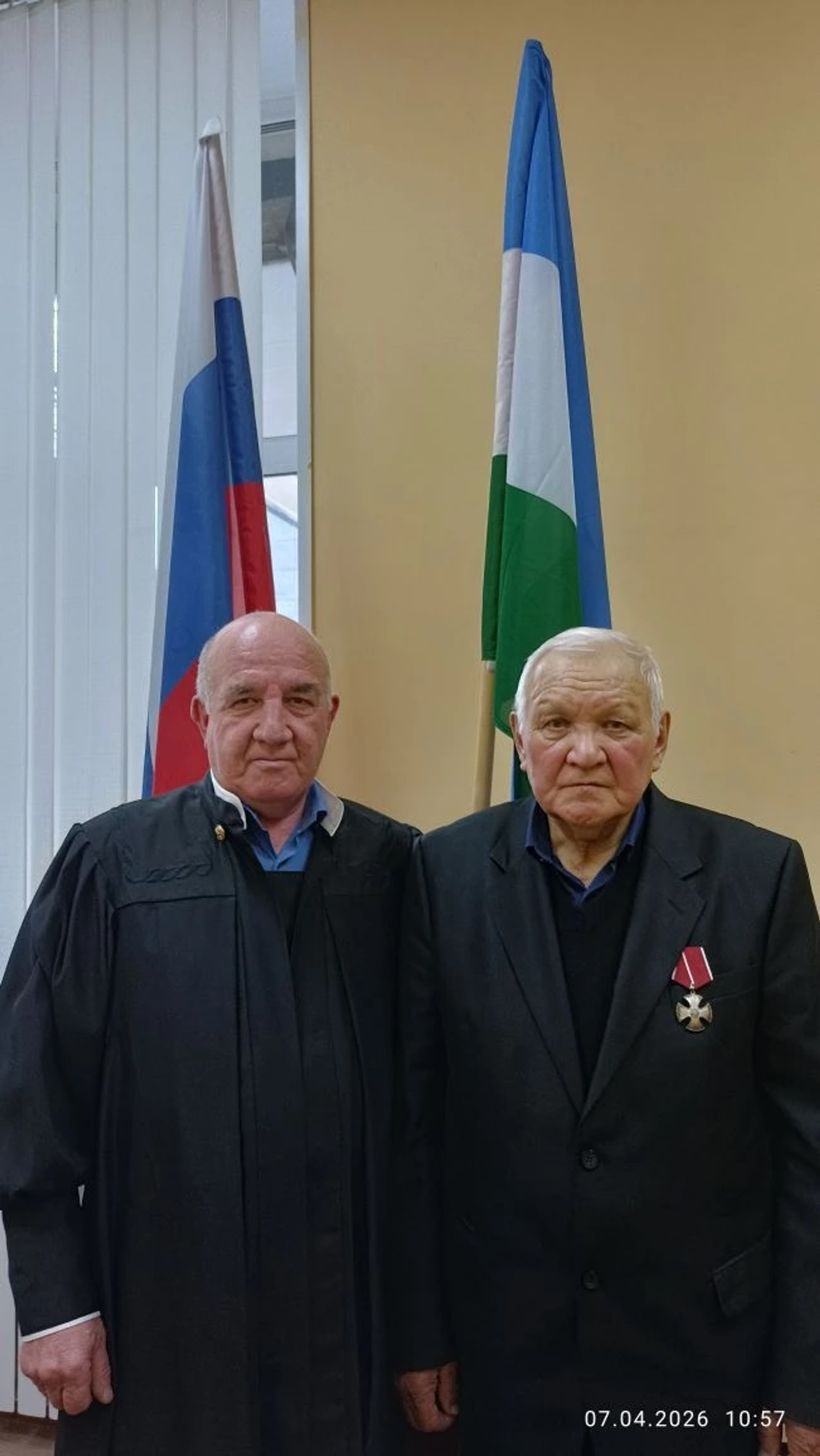 Они знают, как коварен атом