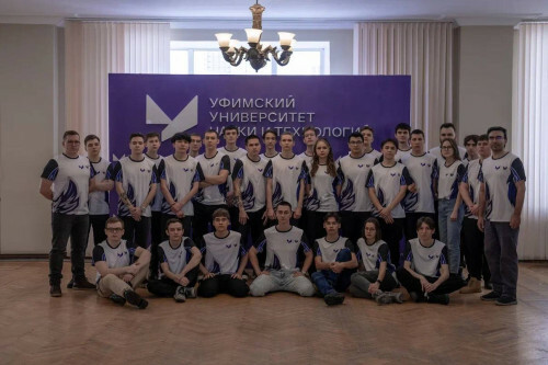 Команда УУНиТ обыграла всех лидеров страны по киберспорту