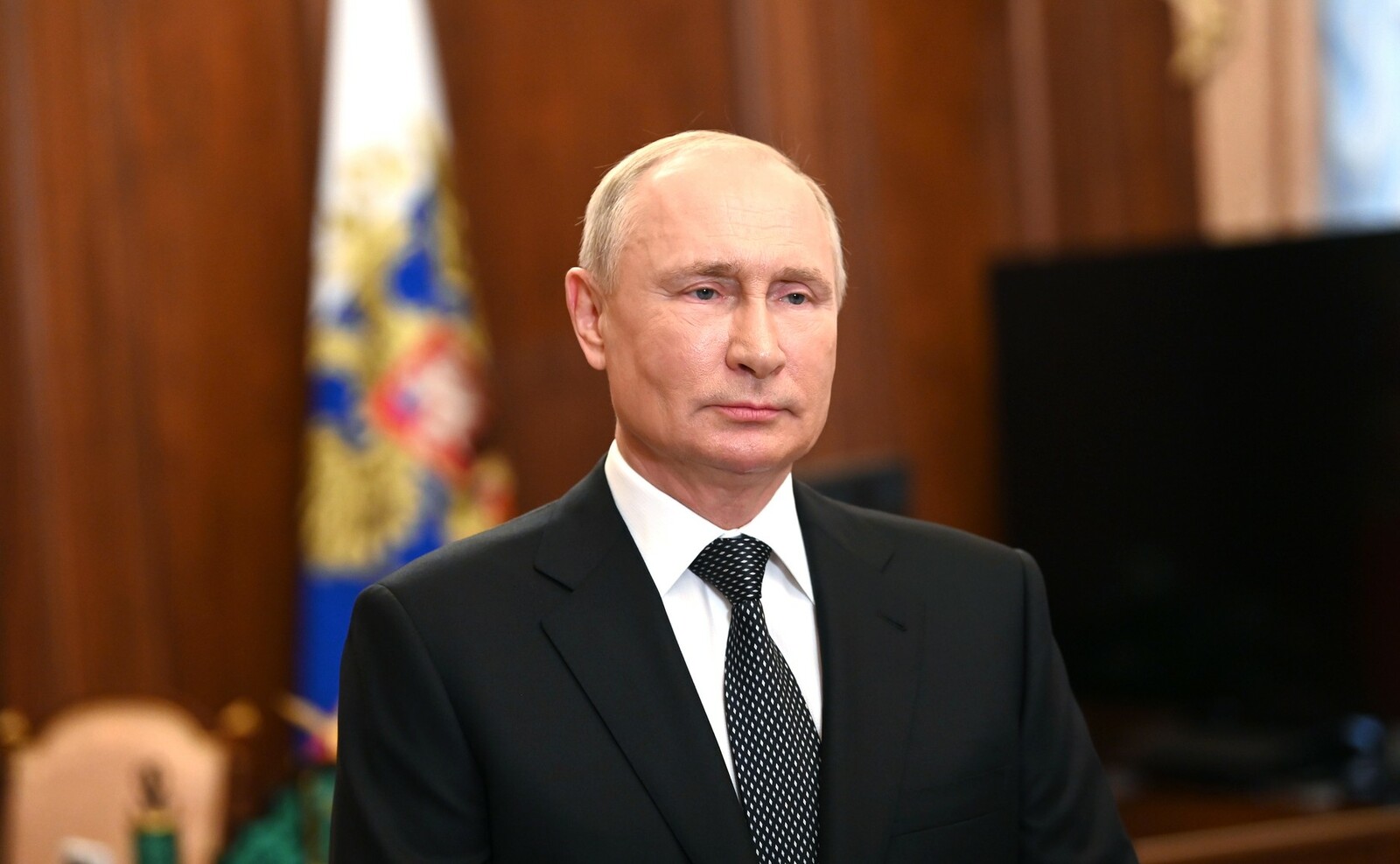 Владимир Путин выразил соболезнования в связи с трагической гибелью Евгения Зиничева
