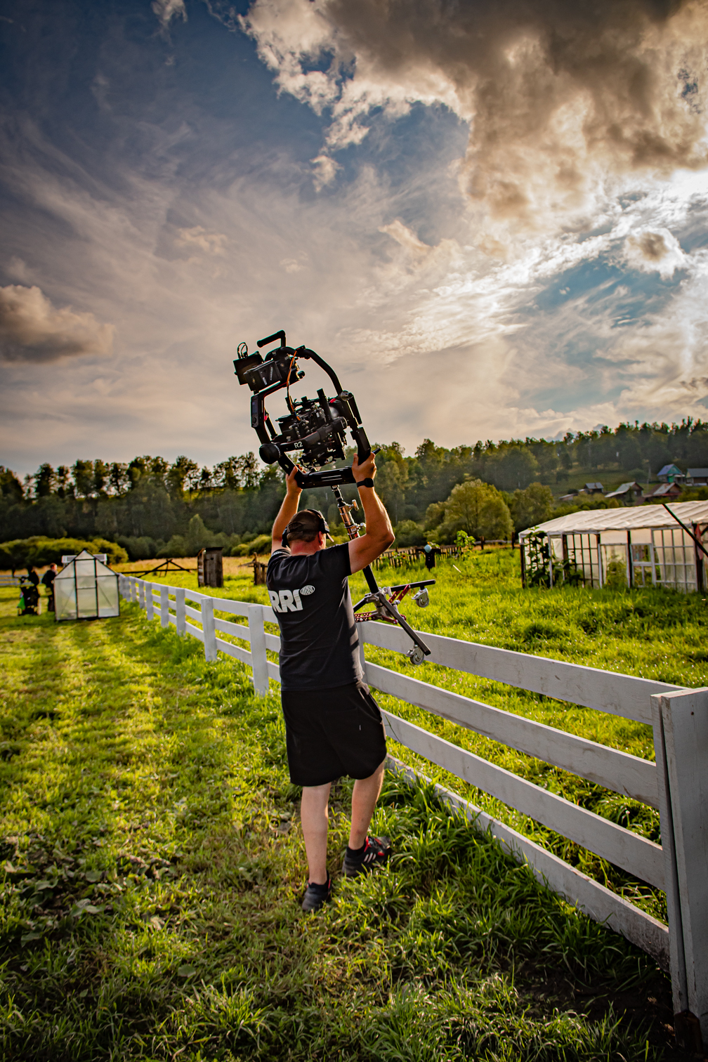 Из всех искусств важнейшим является кино?