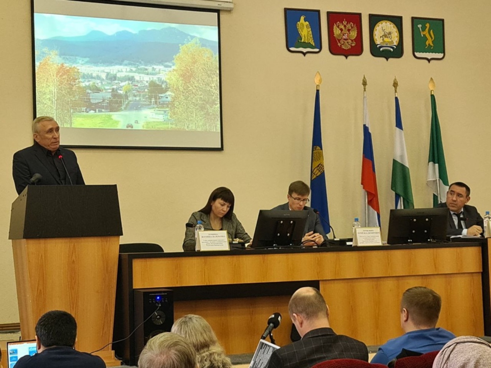 Надо решать проблемные вопросы