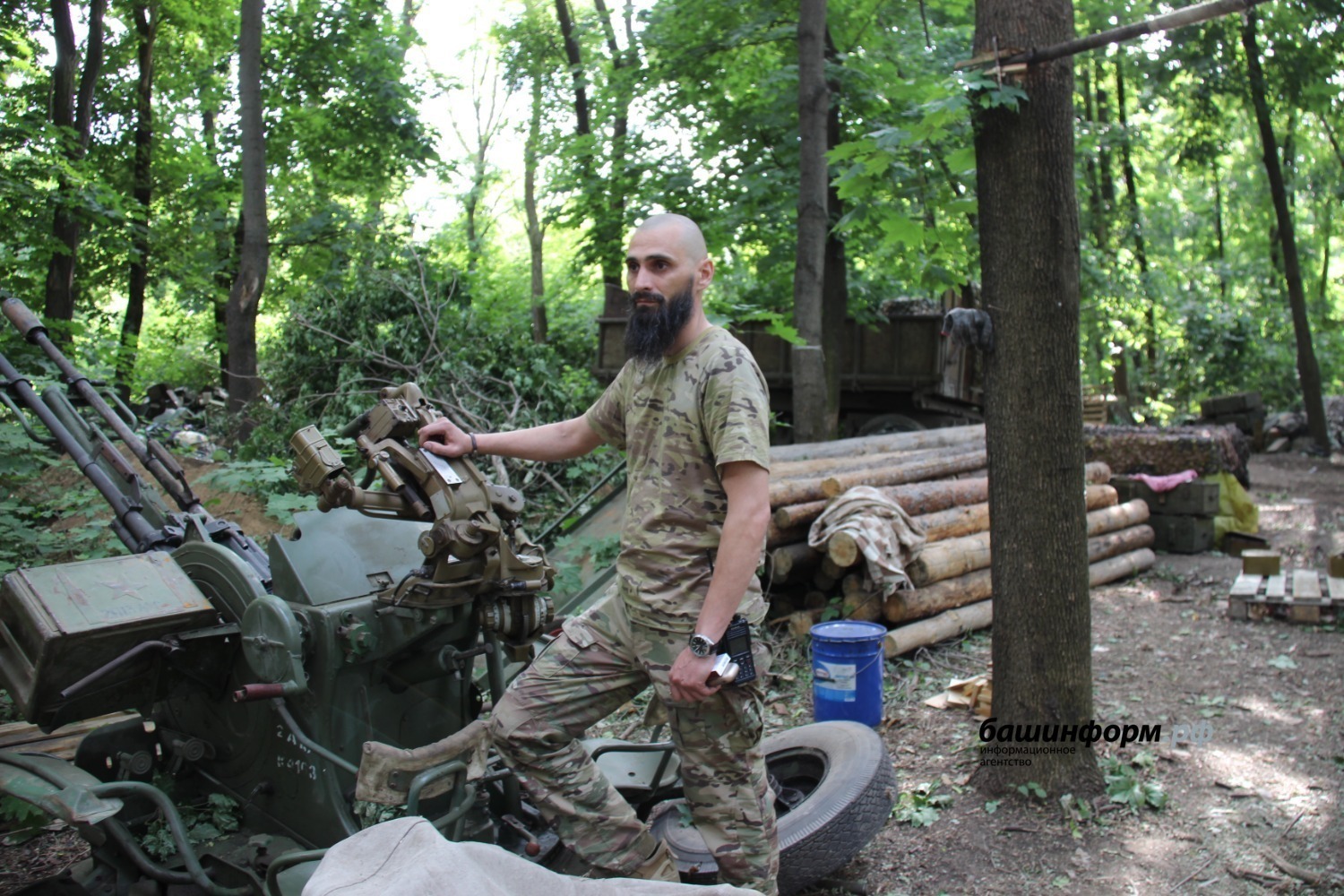 Волонтёрам из Башкирии посвятил гимн участник СВО