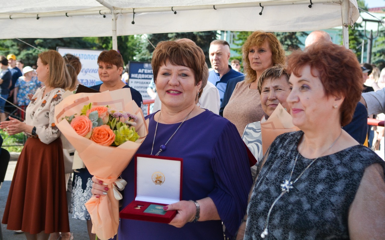 В Белорецке чествовали лучших представителей города и Белорецкого металлургического комбината