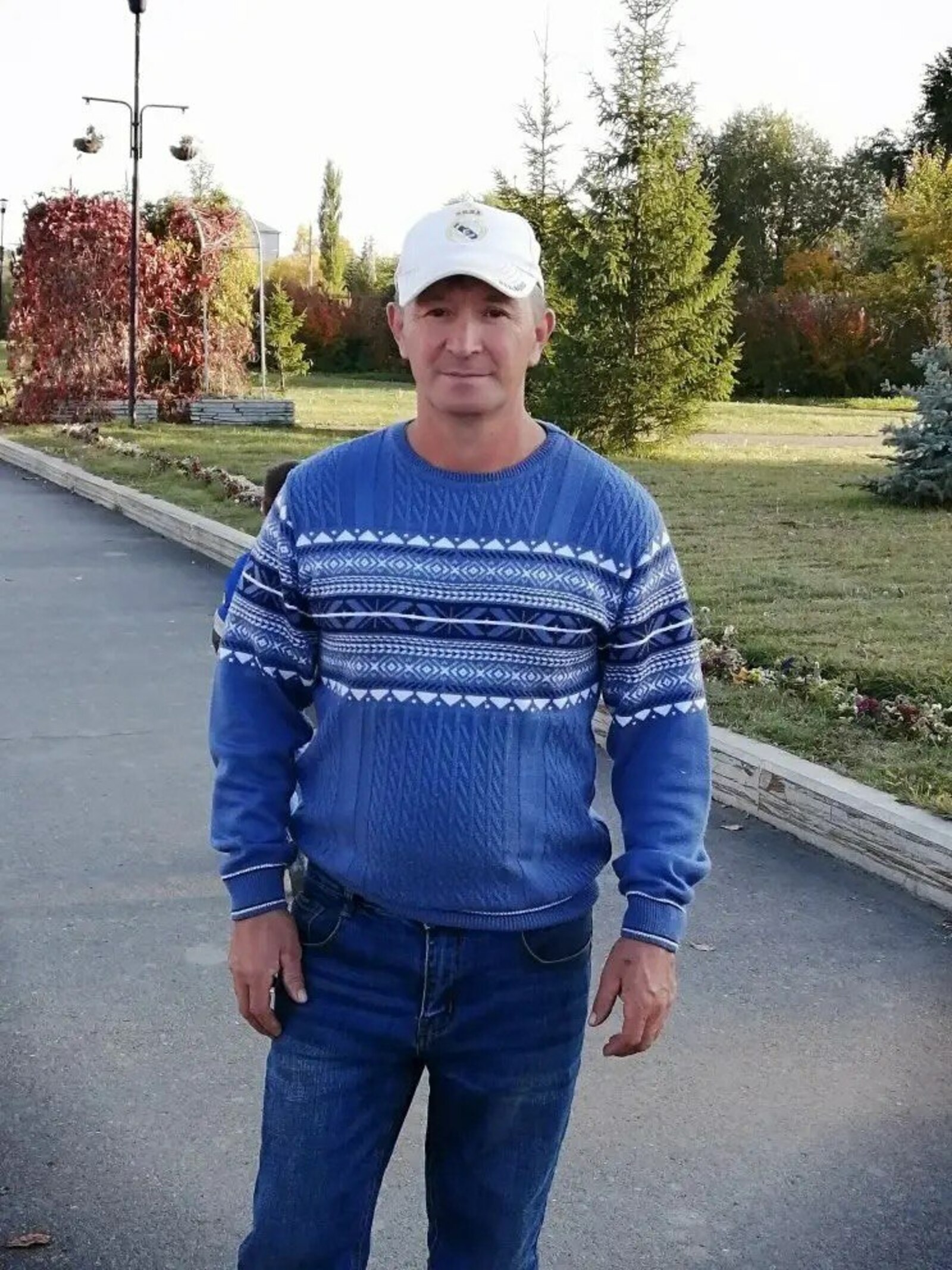 Человек с большим сердцем и золотыми руками.