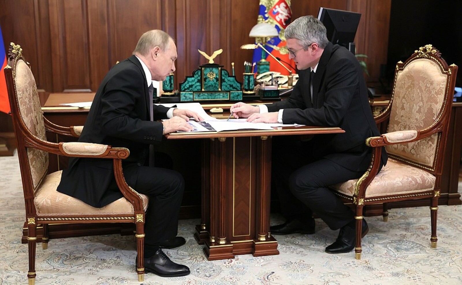 Президент встретился с губернатором Камчатского края Владимиром Солодовым