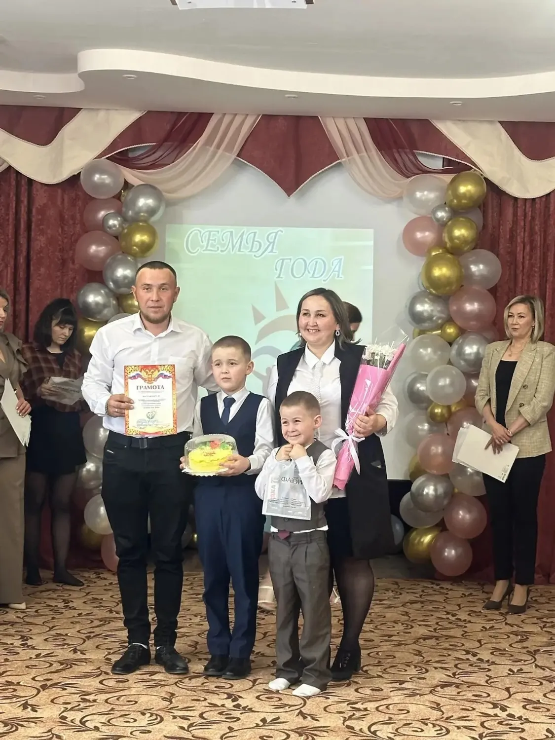 Фото из архива детского сада Семья Гайнетдиновых