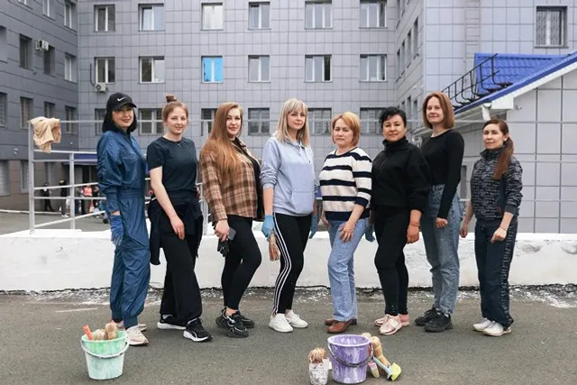 После праздника - субботник