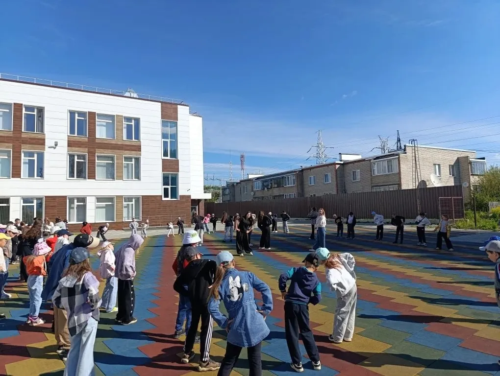 Лагеря распахнули двери
