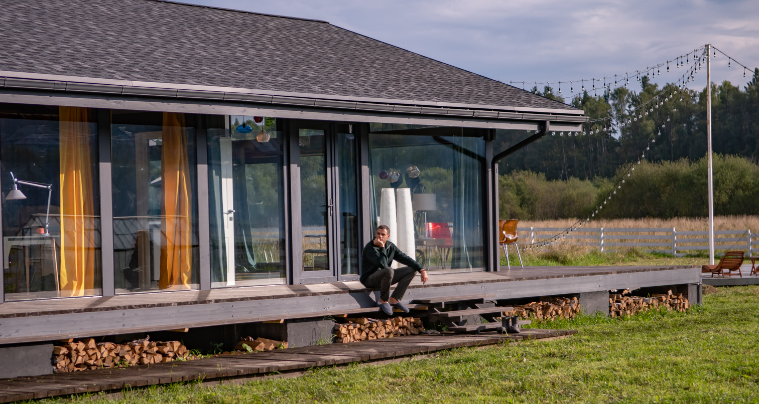 Из всех искусств важнейшим является кино?