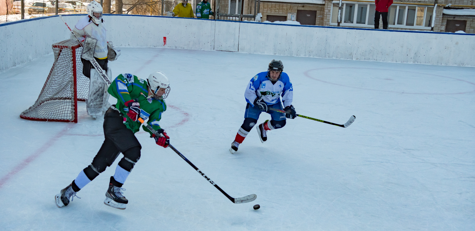 Соревнования в зале и на льду