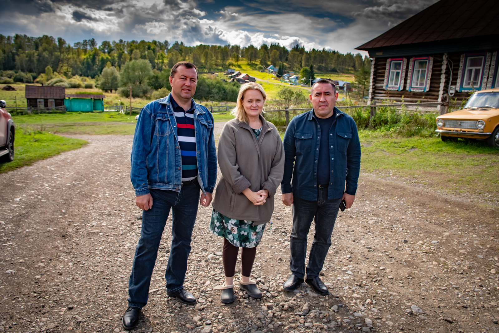 Я б в чиновники пошёл…