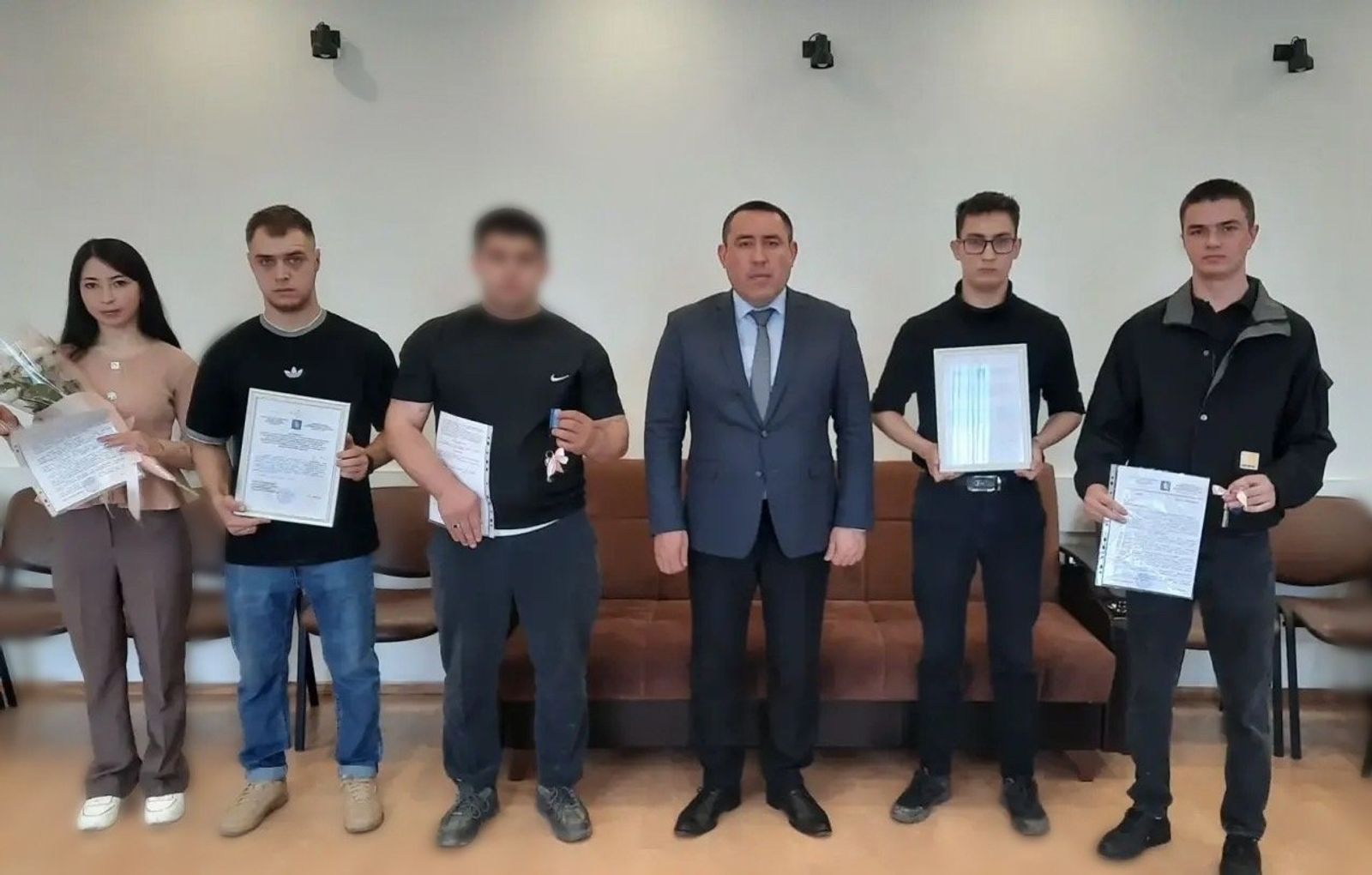 Кому положено жильё