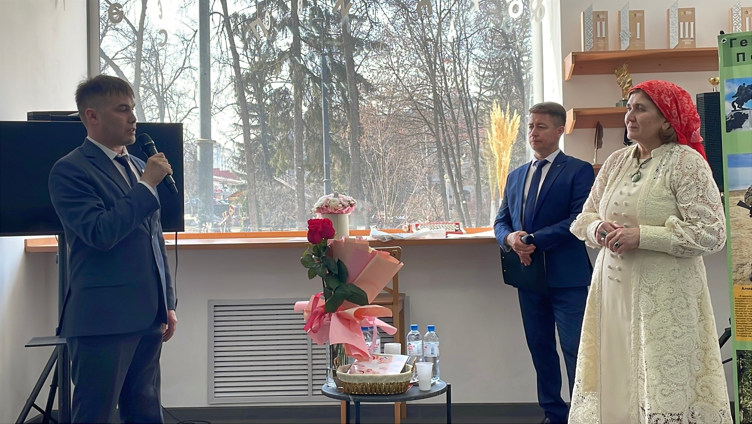 В Уфе состоялась презентация книги Ларисы Абдуллиной «Позывной “Башкир”»