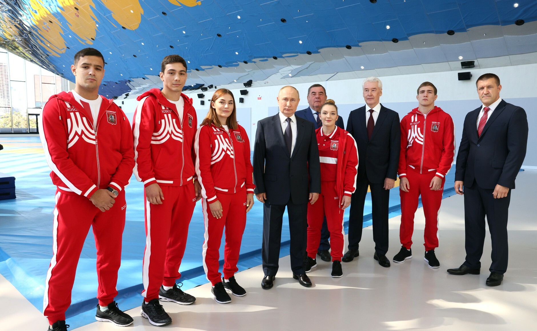 Владимир Путин посетил Международный центр самбо и Международный центр бокса на территории спорткомплекса «Лужники»
