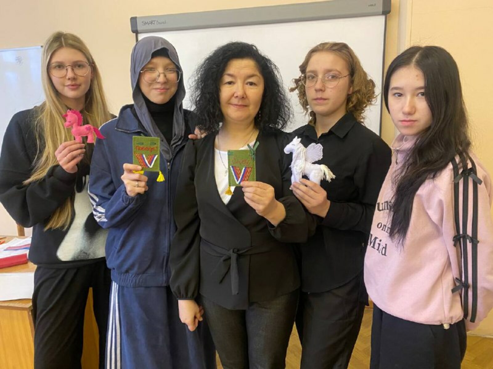 Волонтёры из педколледжа