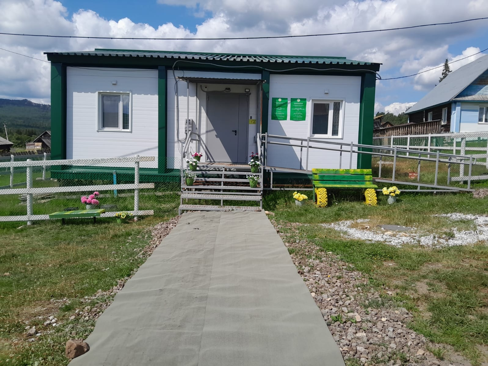 Сделать жизнь земляков комфортнее