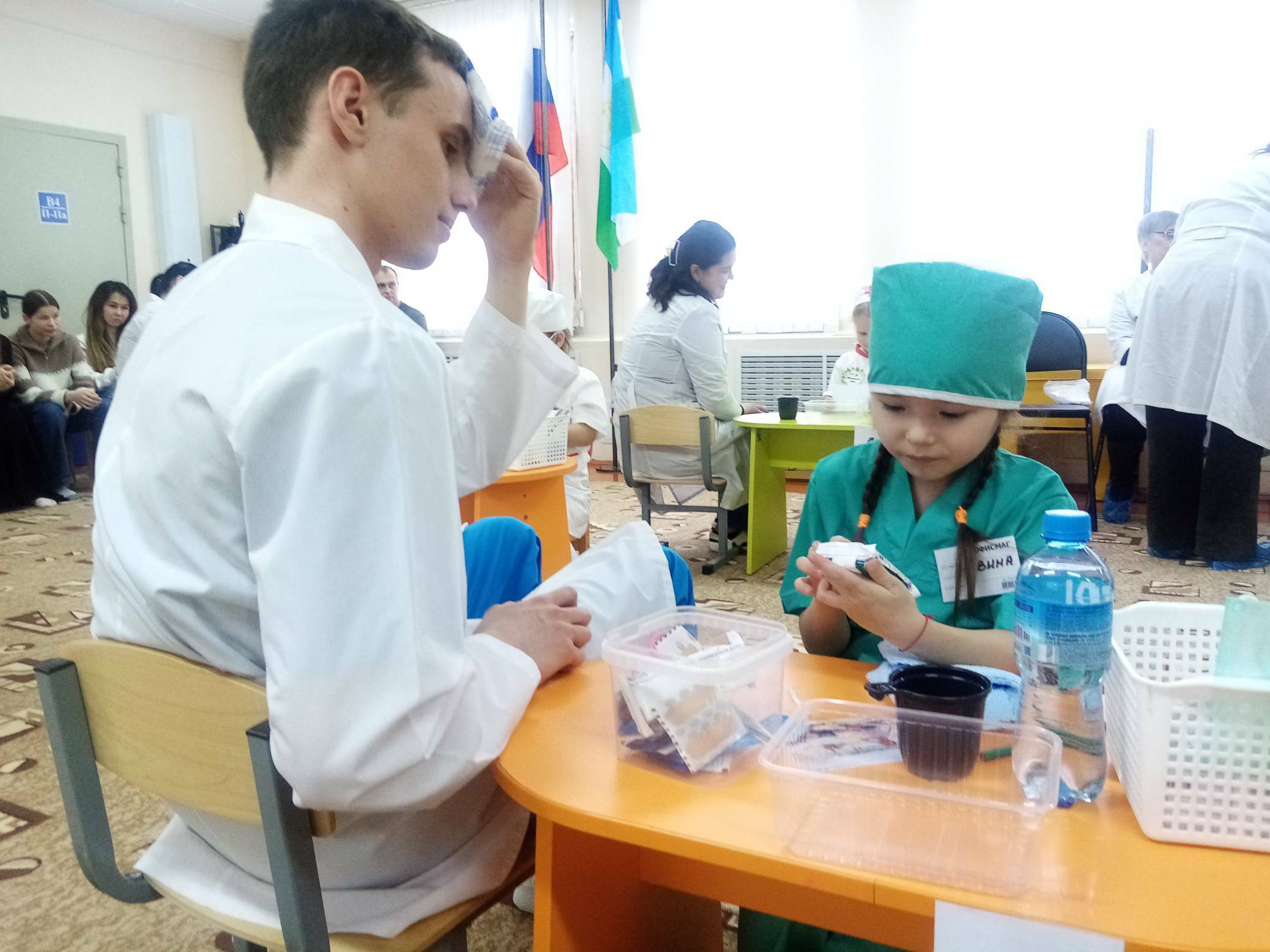 Научить быть полезными