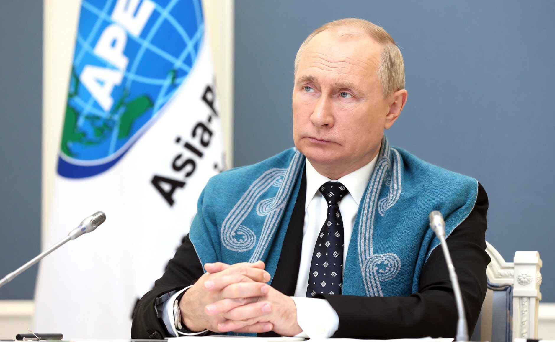 Владимир Путин принял участие в саммите форума «Азиатско-тихоокеанское экономическое сотрудничество»