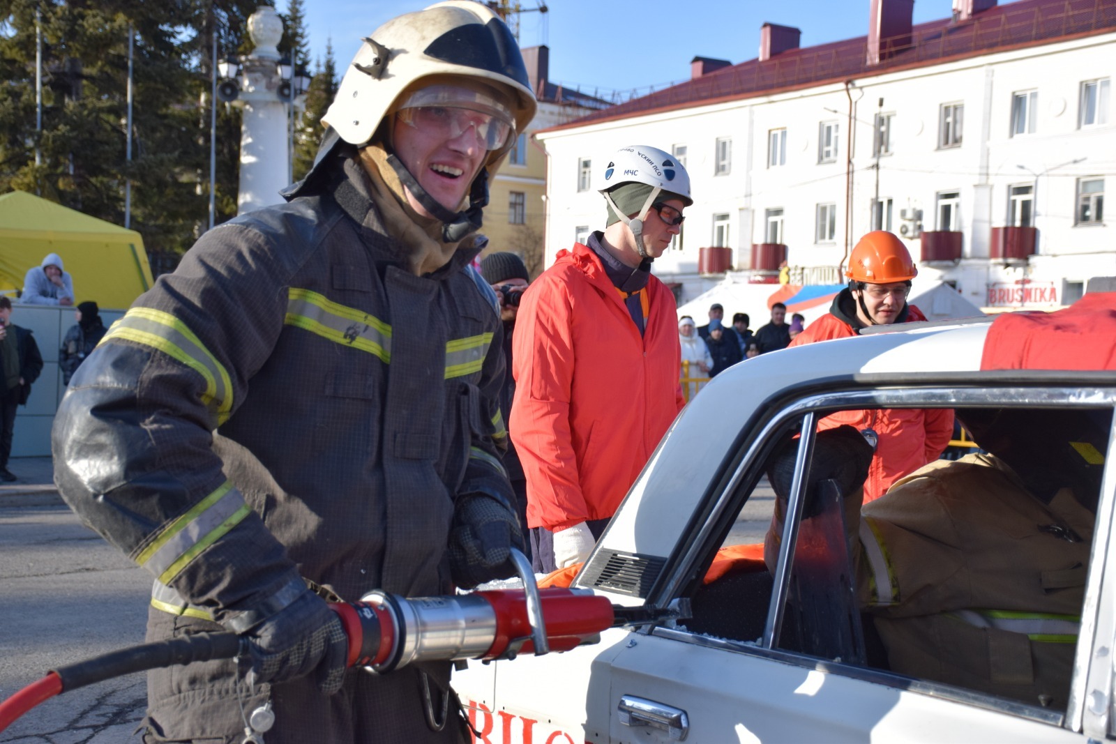 Наталья Аксенова "Белорецкий рабочий" Работает команда 44-й пожарно-спасательной части (Белорецк)