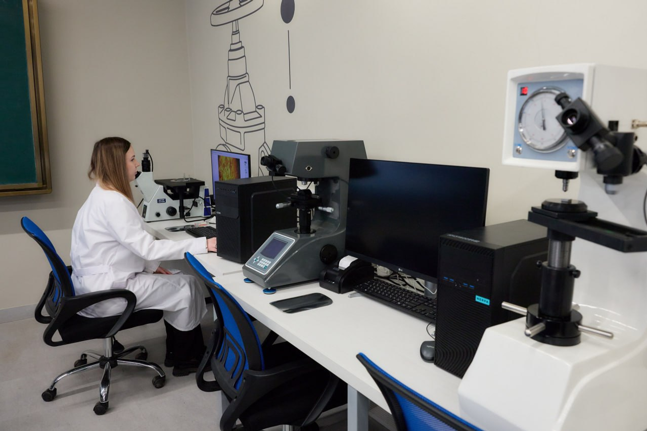 В Уфе открыли современную лабораторию по металловедению